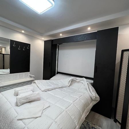 Apartment Tirana On Myslym Shyri Exteriér fotografie