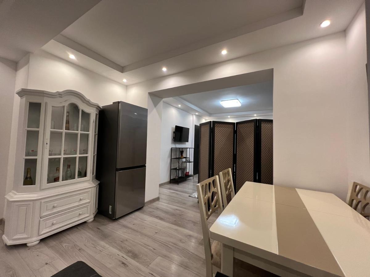 Apartment Tirana On Myslym Shyri Exteriér fotografie