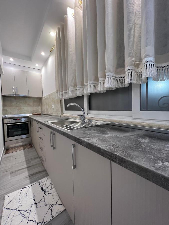 Apartment Tirana On Myslym Shyri Exteriér fotografie